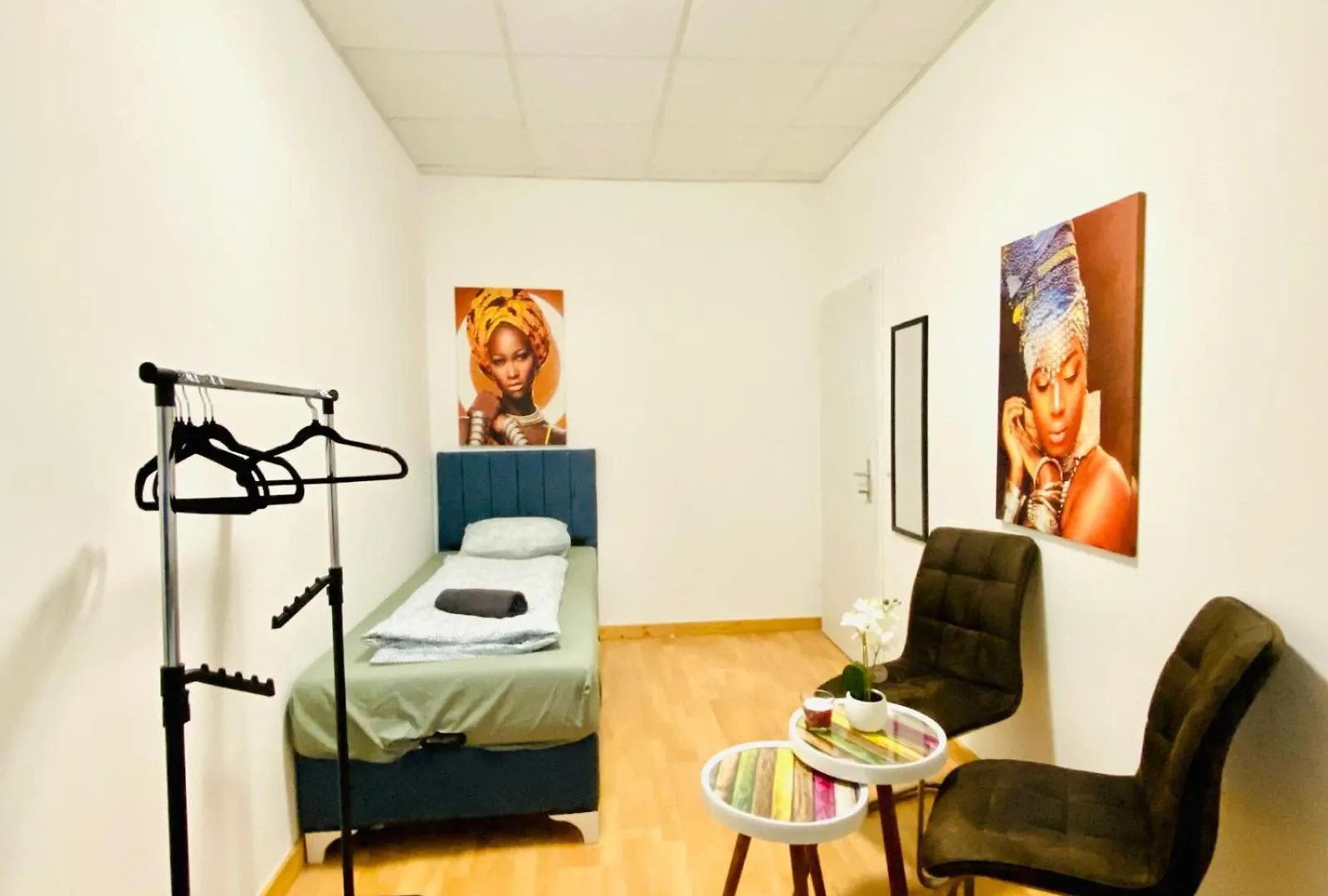 Affordable 3Bedroom Apt In Quiet Neighborhood Vienna 0*,  Austria